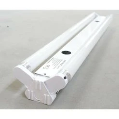 [PRO.TEC] Reglette Fluo Double 2x18W Interieur 630x83x43mm Avec Tubes 4000K Et Ballast 230V IP20 PROTEC CORAIL218