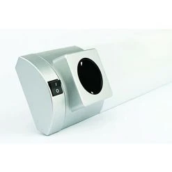 CALI Reglette T5 8W Fluo Silver Avec Interrupteur Et 1 Prise Shuko GER/IT EVA